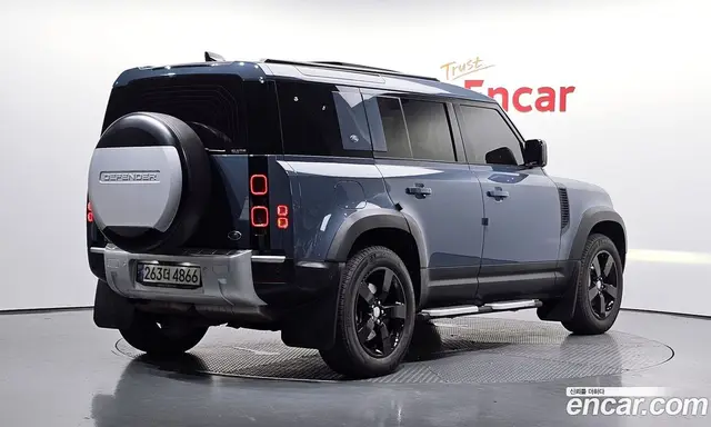 Land Rover Defender, 2021, 108 177 км