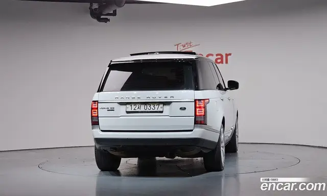 Land Rover Range Rover 2015 4.4 автомат (гидро), миниатюра 3 Land Rover Range Rover 2015 4.4 автомат (гидро), миниатюра 3
