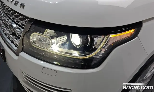 Land Rover Range Rover 2015 4.4 автомат (гидро), миниатюра 7 Land Rover Range Rover 2015 4.4 автомат (гидро), миниатюра 7