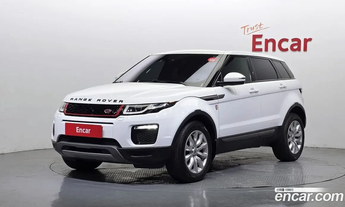 Land Rover Range Rover Evoque 2017 2.0 автомат (гидро), фото 1 Land Rover Range Rover Evoque 2017 2.0 автомат (гидро), фото 1