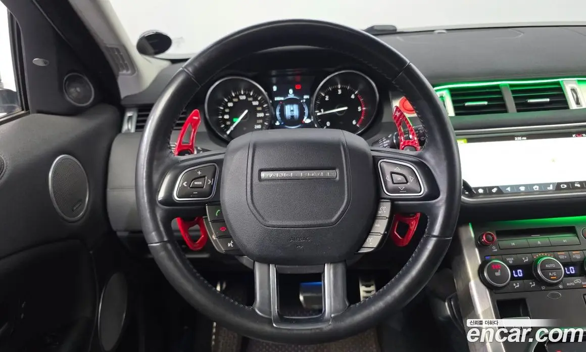 Land Rover Range Rover Evoque 2017 2.0 автомат (гидро), фото 20 Land Rover Range Rover Evoque 2017 2.0 автомат (гидро), фото 20