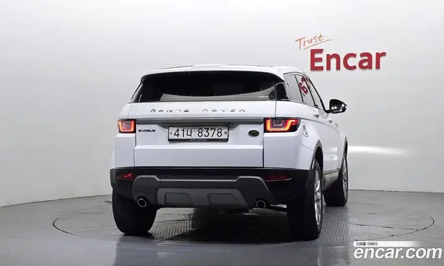 Land Rover Range Rover Evoque 2017 2.0 автомат (гидро), миниатюра 4 Land Rover Range Rover Evoque 2017 2.0 автомат (гидро), миниатюра 4