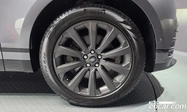 Land Rover Range Rover Velar 2018 3.0 автомат (гидро), миниатюра 7