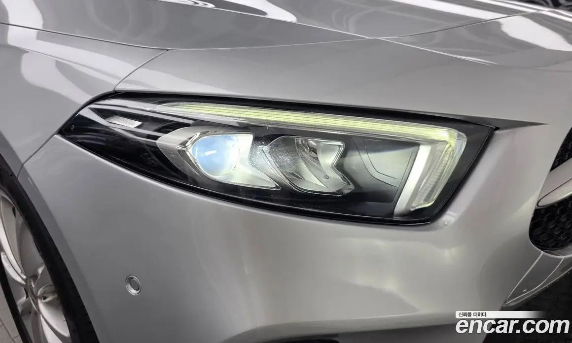 Mercedes-Benz A-Class 2019 2.0 автомат (гидро), фото 8 Mercedes-Benz A-Class 2019 2.0 автомат (гидро), фото 8