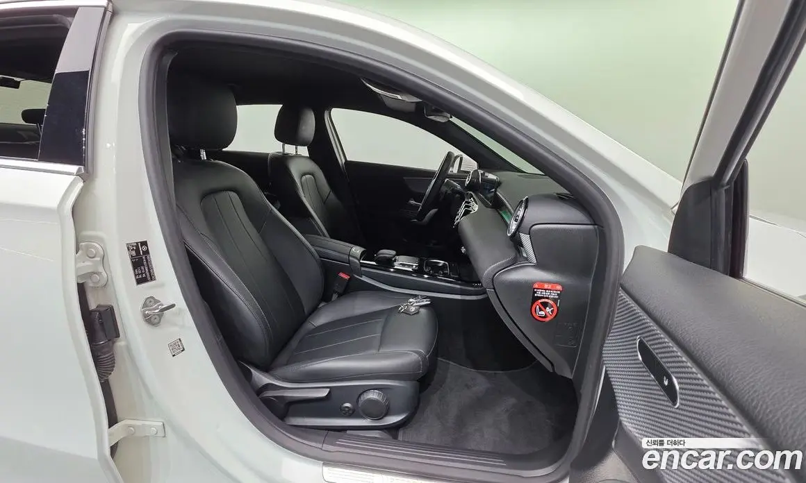Mercedes-Benz A-Class 2022 1.9 автомат (гидро), фото 13