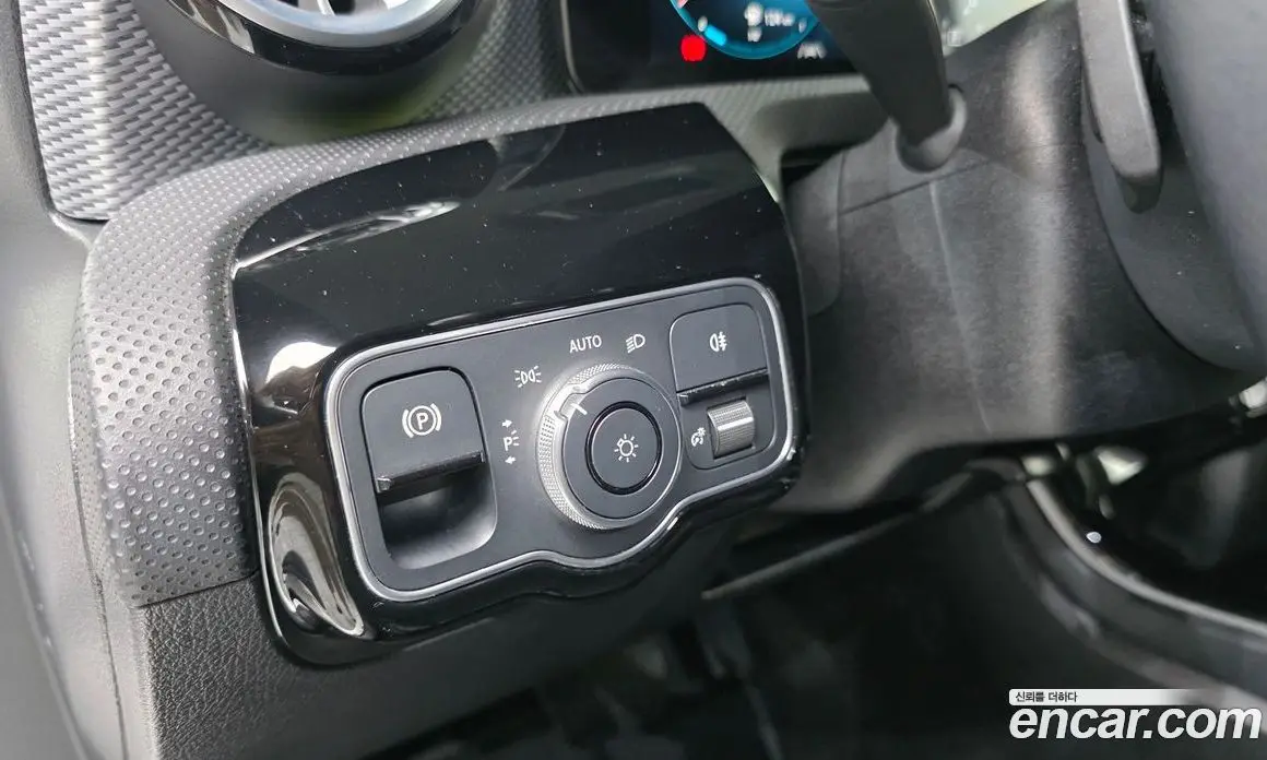 Mercedes-Benz A-Class 2022 1.9 автомат (гидро), фото 19