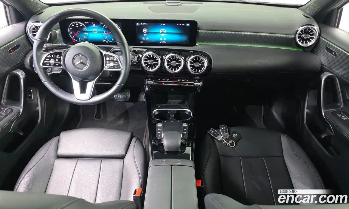 Mercedes-Benz A-Class 2022 1.9 автомат (гидро), фото 10