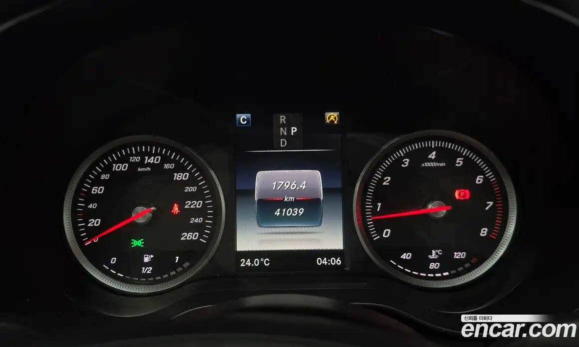 Mercedes-Benz C-Class 2017 2.0 автомат (гидро), фото 11 Mercedes-Benz C-Class 2017 2.0 автомат (гидро), фото 11