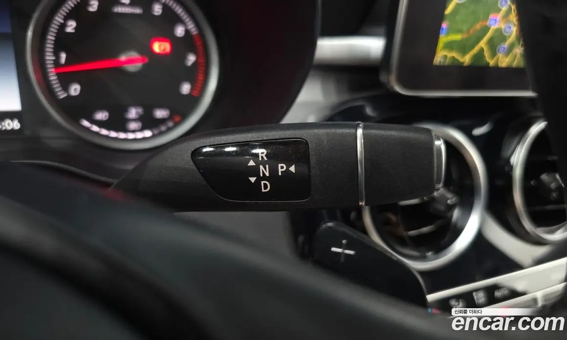 Mercedes-Benz C-Class 2017 2.0 автомат (гидро), фото 12 Mercedes-Benz C-Class 2017 2.0 автомат (гидро), фото 12