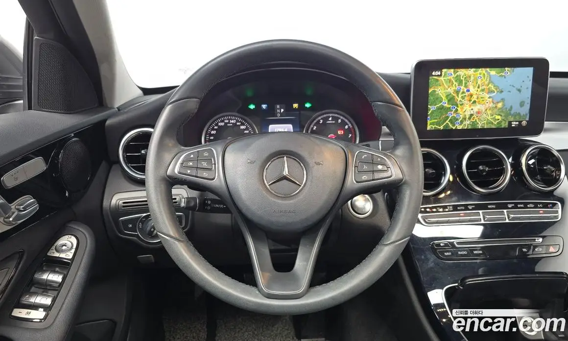 Mercedes-Benz C-Class 2017 2.0 автомат (гидро), фото 19 Mercedes-Benz C-Class 2017 2.0 автомат (гидро), фото 19