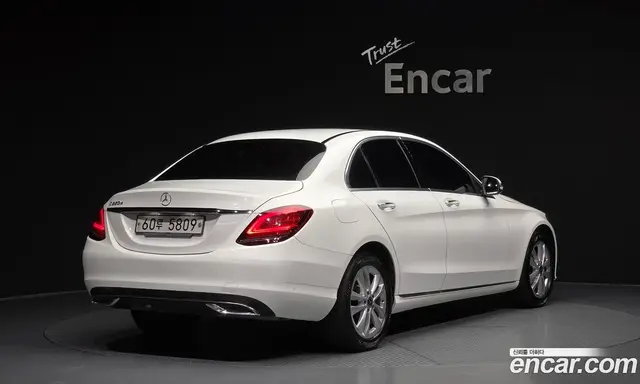 Mercedes-Benz C-Class 2018 1.9 автомат (гидро), миниатюра 2 Mercedes-Benz C-Class 2018 1.9 автомат (гидро), миниатюра 2