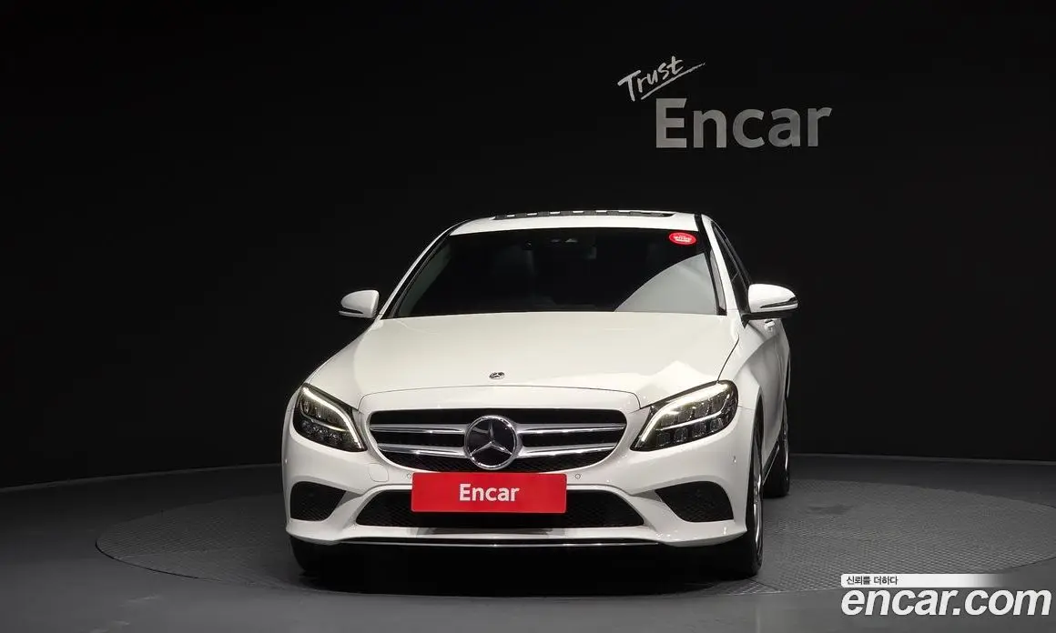 Mercedes-Benz C-Class 2018 1.9 автомат (гидро), фото 3 Mercedes-Benz C-Class 2018 1.9 автомат (гидро), фото 3