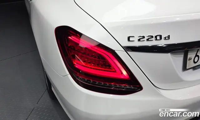 Mercedes-Benz C-Class 2018 1.9 автомат (гидро), миниатюра 9 Mercedes-Benz C-Class 2018 1.9 автомат (гидро), миниатюра 9
