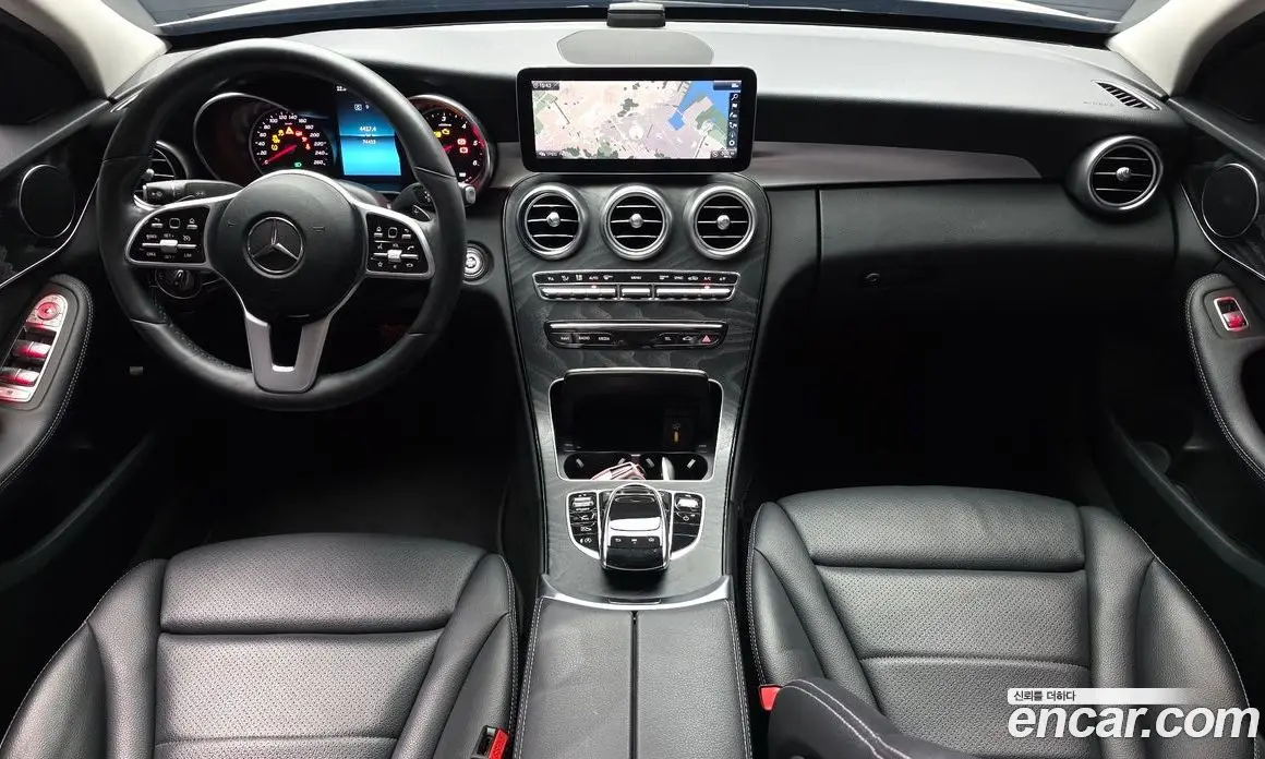 Mercedes-Benz C-Class 2018 1.9 автомат (гидро), фото 10 Mercedes-Benz C-Class 2018 1.9 автомат (гидро), фото 10