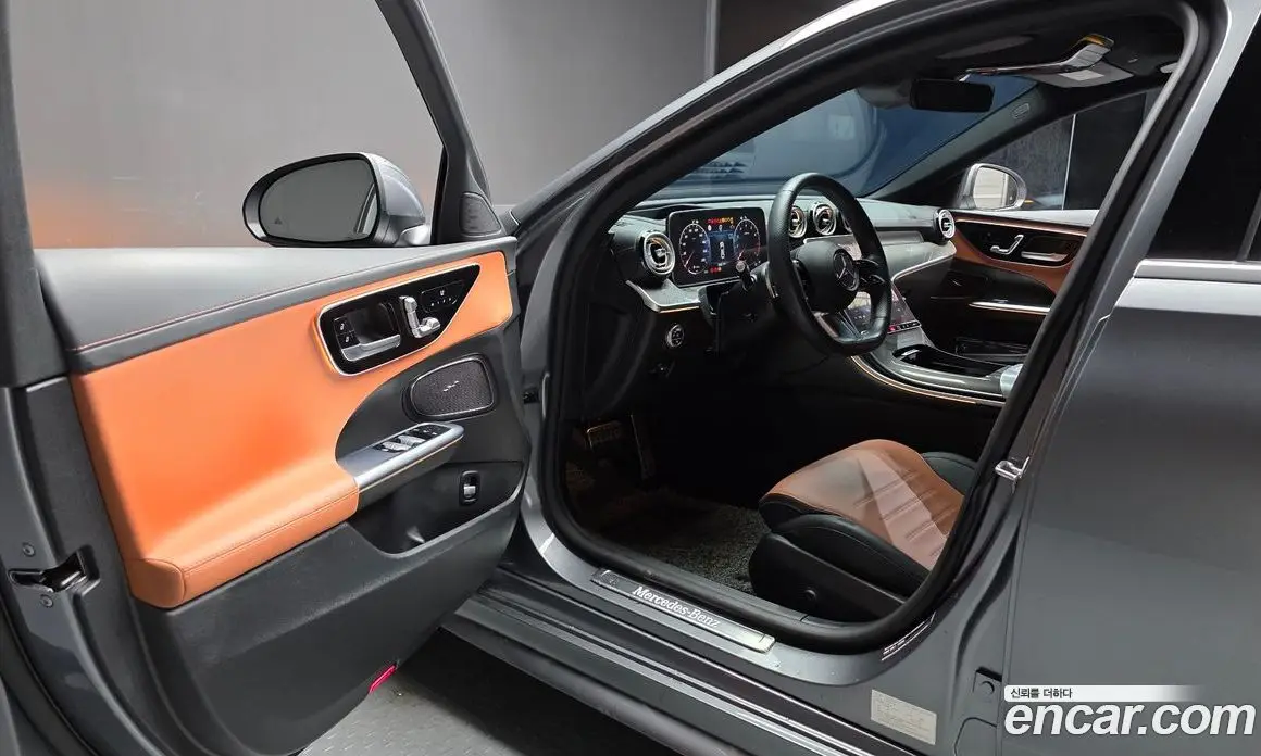 Mercedes-Benz C-Class 2023 2.0 автомат (гидро), фото 13