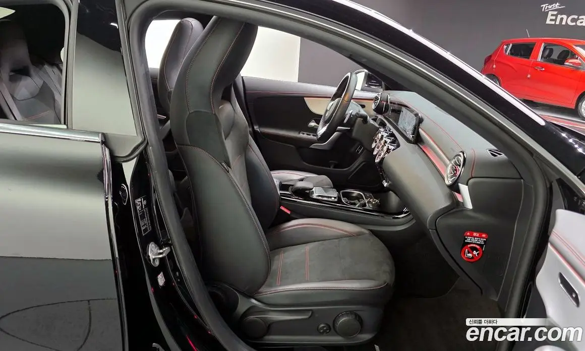 Mercedes-Benz CLA-Class 2022 2.0 автомат (гидро), фото 17