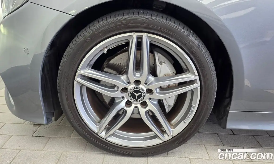 Mercedes-Benz E-Class 2018 1.9 автомат (гидро), фото 5 Mercedes-Benz E-Class 2018 1.9 автомат (гидро), фото 5
