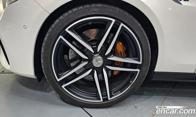 Mercedes-Benz E-Class 2019 4.0 автомат (гидро), миниатюра 5
