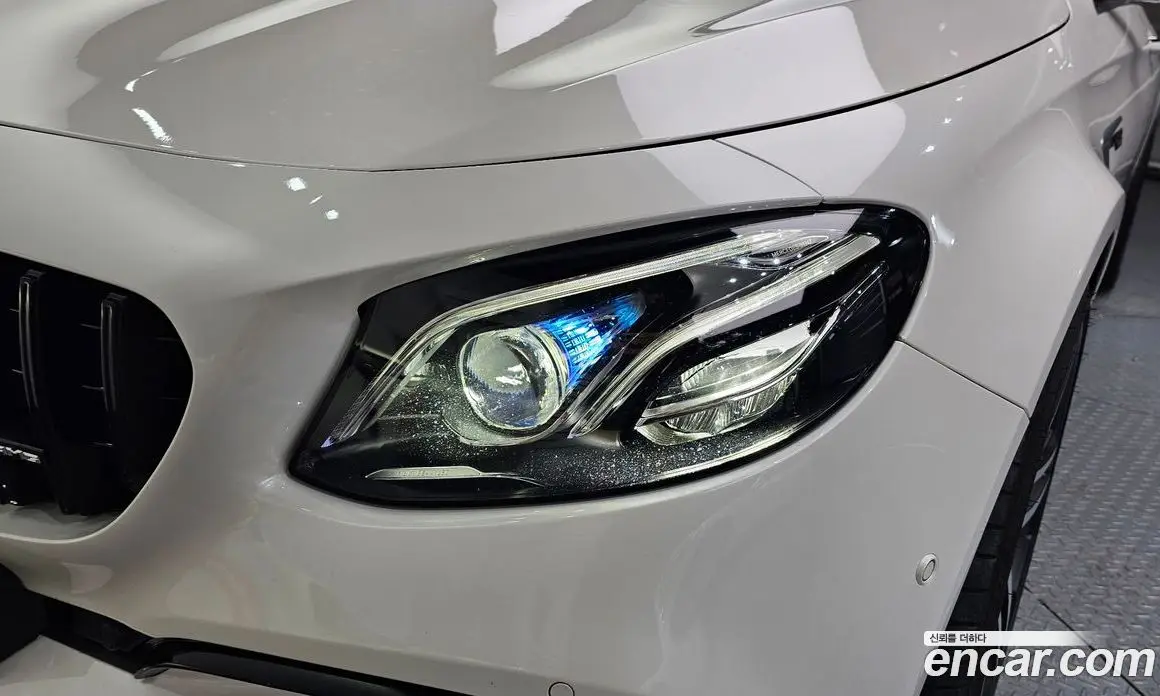 Mercedes-Benz E-Class 2019 4.0 автомат (гидро), фото 8