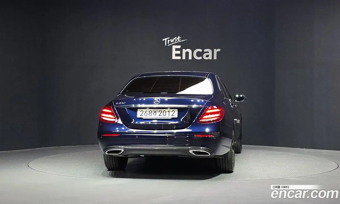 Mercedes-Benz E-Class 2020 2.0 автомат (гидро), фото 4