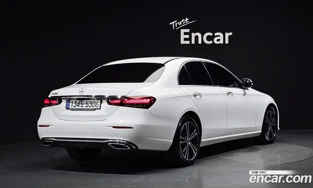 Mercedes-Benz E-Class, 2020, 74 906 км