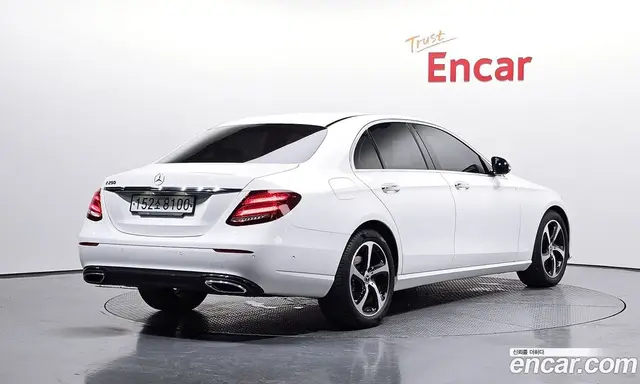 Mercedes-Benz E-Class 2020 2.0 автомат (гидро), миниатюра 2 Mercedes-Benz E-Class 2020 2.0 автомат (гидро), миниатюра 2