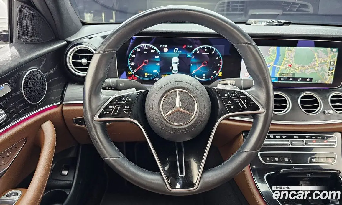 Mercedes-Benz E-Class 2022 2.0 автомат (гидро), фото 18