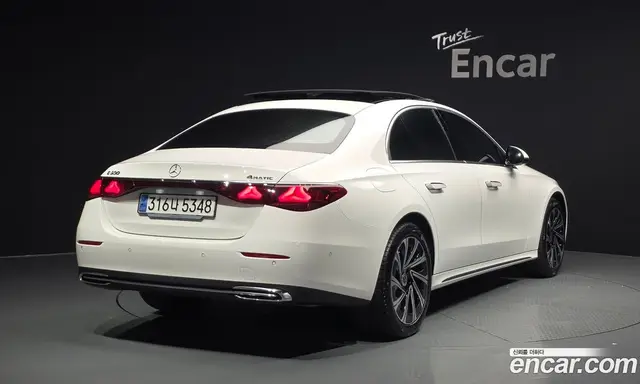 Mercedes-Benz E-Class, 2024, 9 179 км