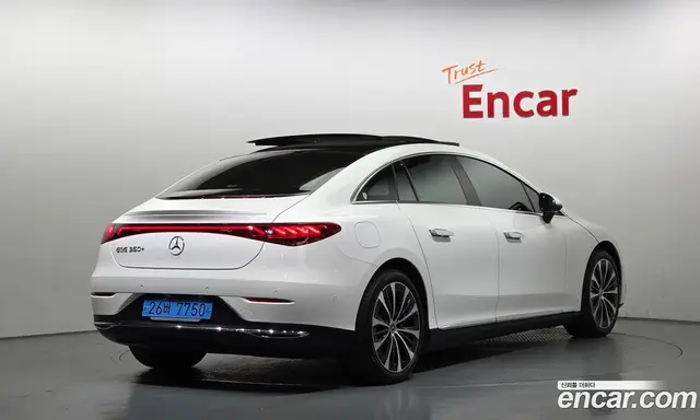 Mercedes-Benz EQE 2023 0.3 автомат (гидро), миниатюра 2