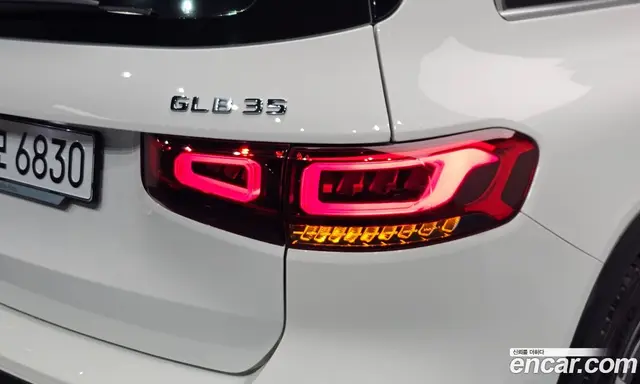Mercedes-Benz GLB-Class 2023 2.0 автомат (гидро), миниатюра 8 Mercedes-Benz GLB-Class 2023 2.0 автомат (гидро), миниатюра 8