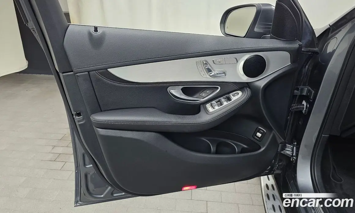 Mercedes-Benz GLC-Class 2017 2.1 автомат (гидро), фото 13 Mercedes-Benz GLC-Class 2017 2.1 автомат (гидро), фото 13