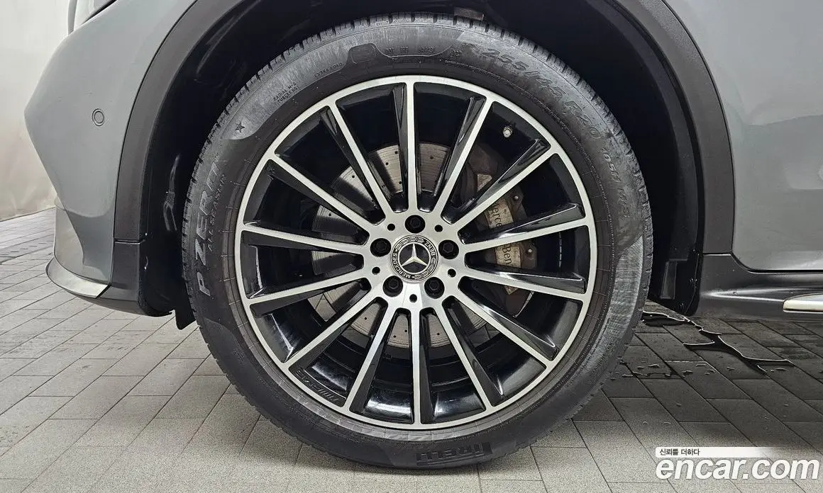 Mercedes-Benz GLC-Class 2017 2.1 автомат (гидро), фото 4 Mercedes-Benz GLC-Class 2017 2.1 автомат (гидро), фото 4