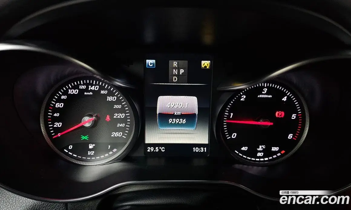 Mercedes-Benz GLC-Class 2017 2.1 автомат (гидро), фото 10 Mercedes-Benz GLC-Class 2017 2.1 автомат (гидро), фото 10