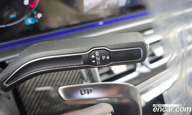 Mercedes-Benz GLS-Class 2026 4.0 автомат (гидро), миниатюра 12