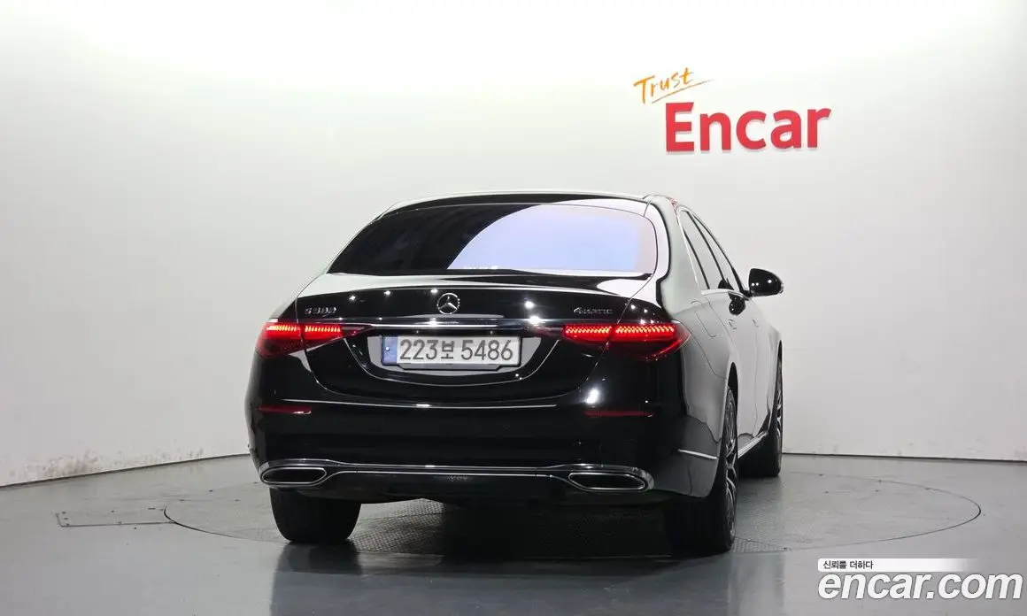 Mercedes-Benz S-Class 2022 4.0 автомат (гидро), фото 4 Mercedes-Benz S-Class 2022 4.0 автомат (гидро), фото 4