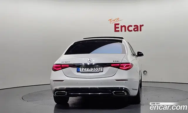 Mercedes-Benz S-Class 2024 4.0 автомат (гидро), миниатюра 3