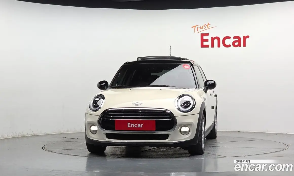 Mini Cooper 2019 1.5 автомат (гидро), фото 3
