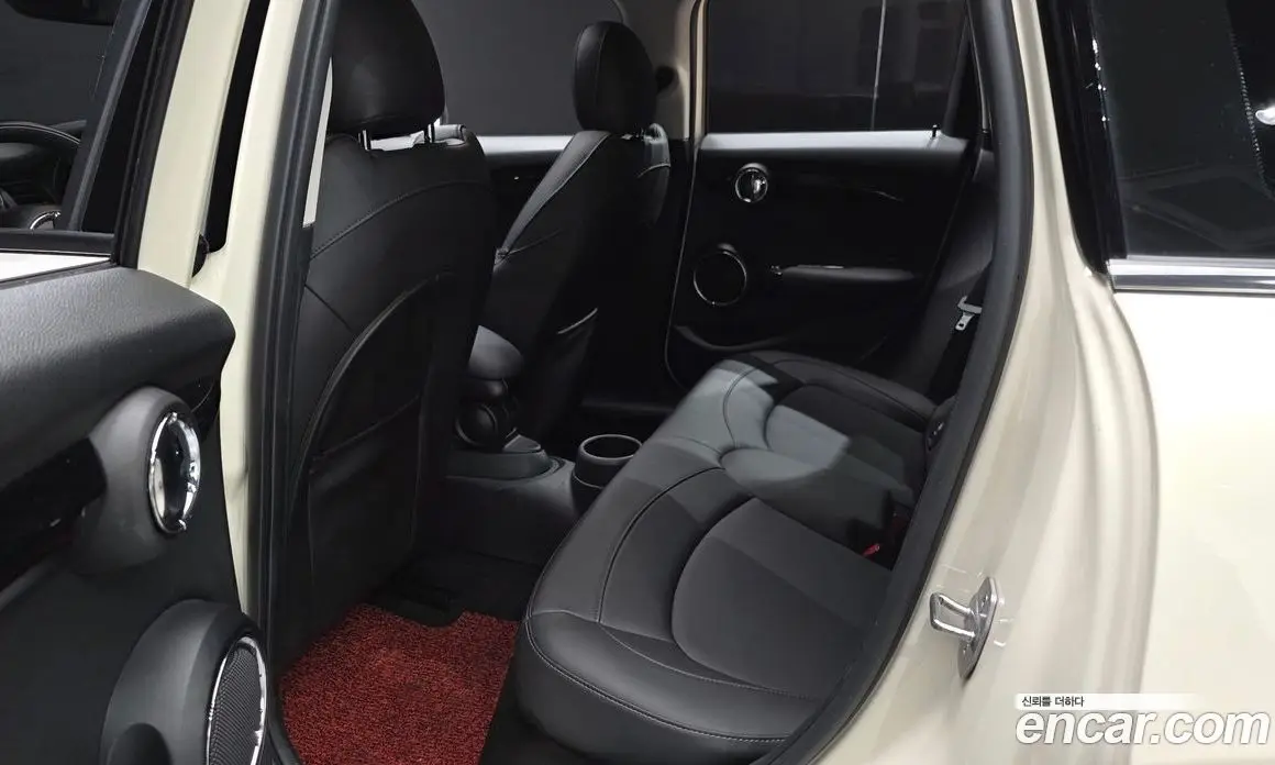 Mini Cooper 2020 1.5 автомат (гидро), фото 16
