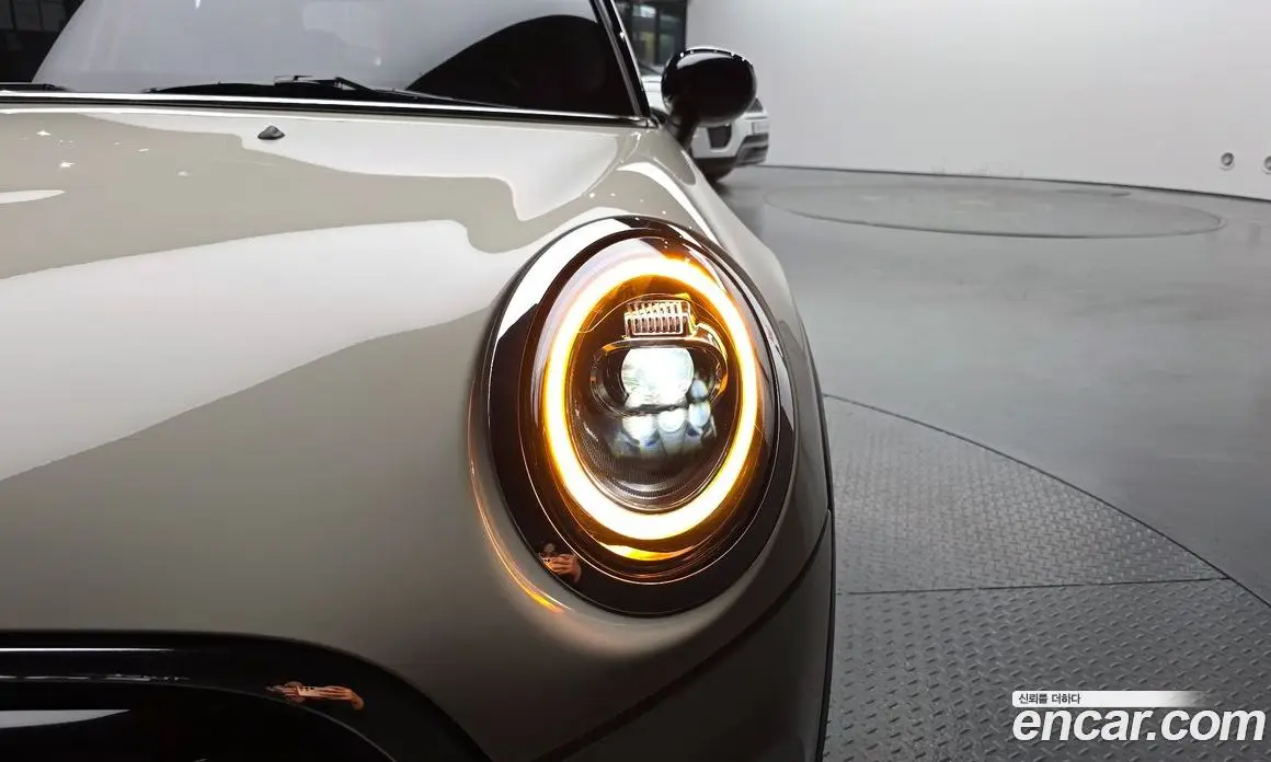 Mini Cooper 2020 1.5 автомат (гидро), фото 7