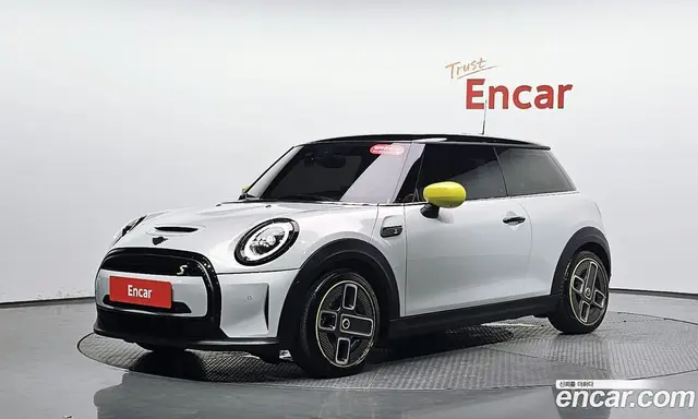 Mini Cooper, 2022, 70 900 км
