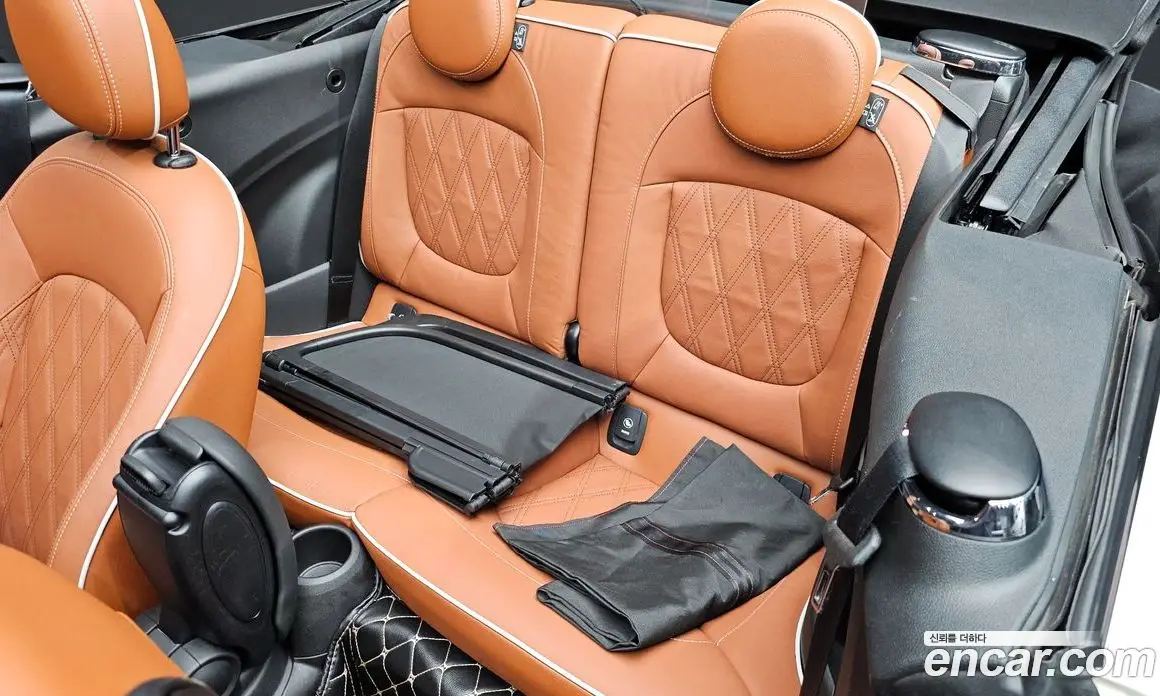Mini Cooper Convertible 2021 2.0 автомат (гидро), фото 16