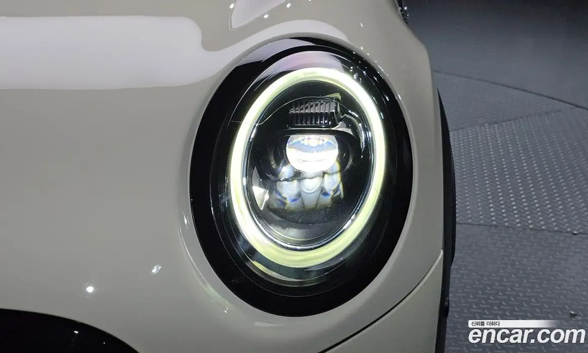 Mini Cooper Convertible 2021 2.0 автомат (гидро), фото 7