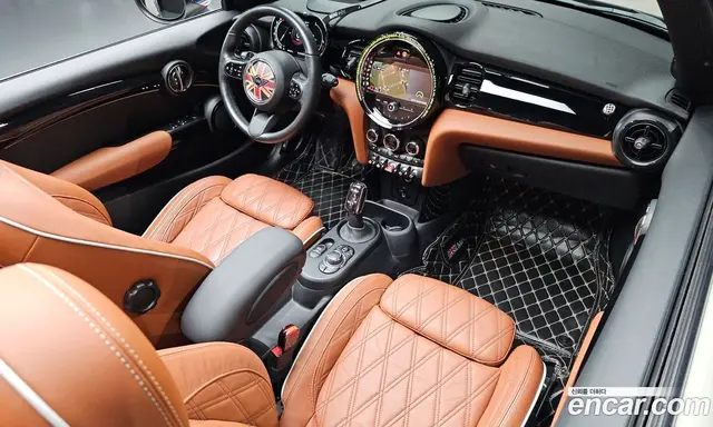 Mini Cooper Convertible 2021 2.0 автомат (гидро), миниатюра 9