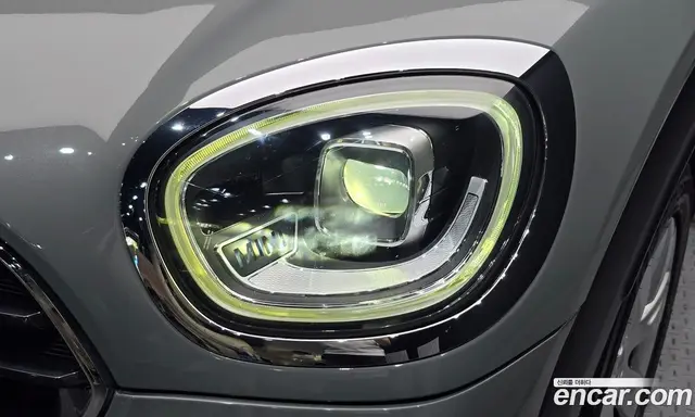 Mini Countryman 2021 1.5 автомат (гидро), миниатюра 8