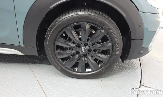 Mini Countryman 2024 1.5 автомат (гидро), миниатюра 7