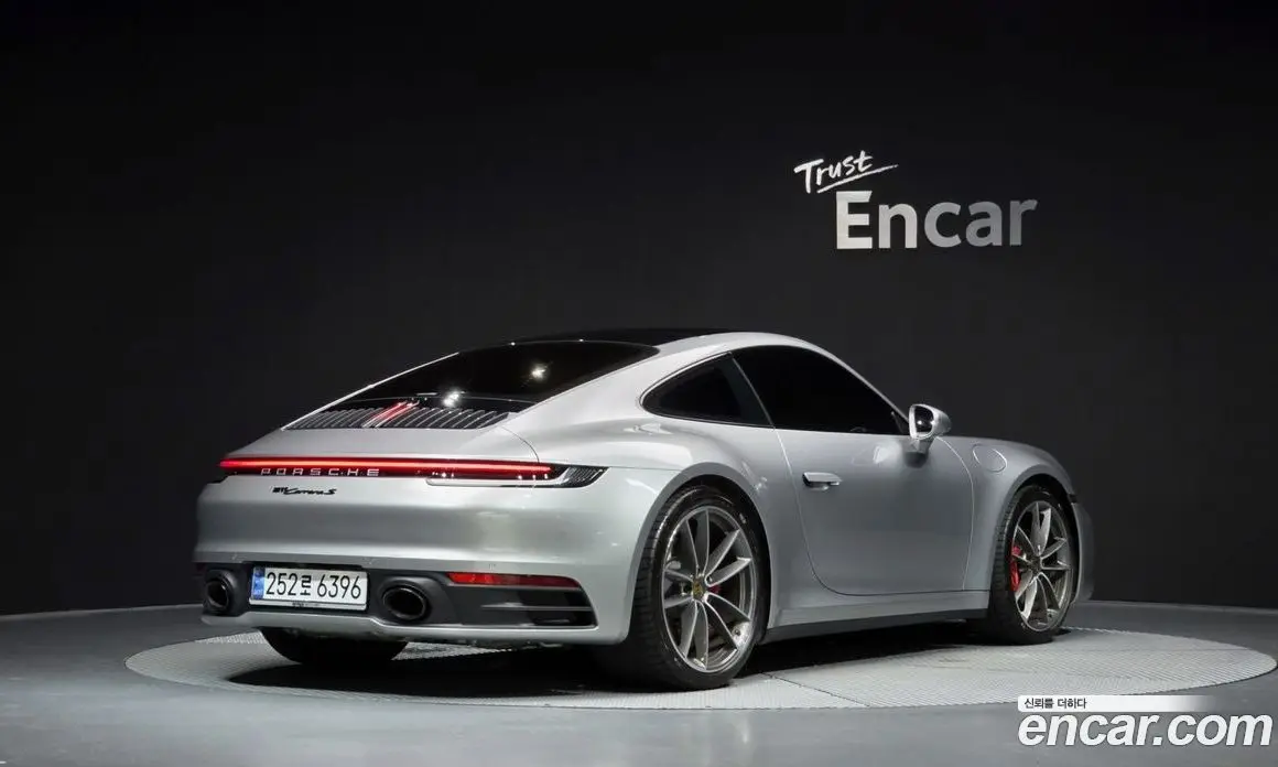 Porsche 911 2024 3.0 автомат (гидро), фото 2 Porsche 911 2024 3.0 автомат (гидро), фото 2