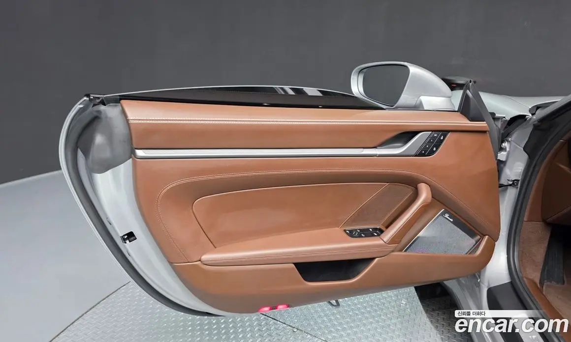 Porsche 911 2024 3.0 автомат (гидро), фото 14 Porsche 911 2024 3.0 автомат (гидро), фото 14
