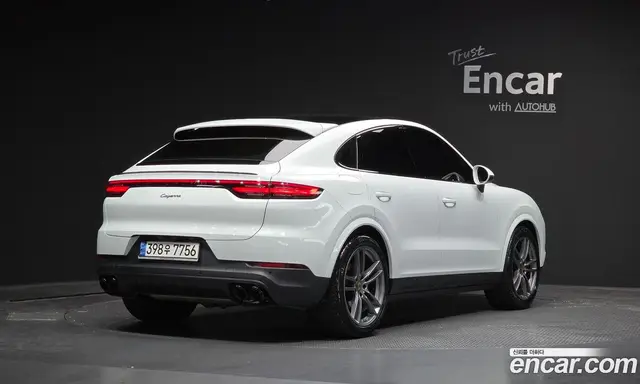 Porsche Cayenne 2021 3.0 автомат (гидро), миниатюра 2