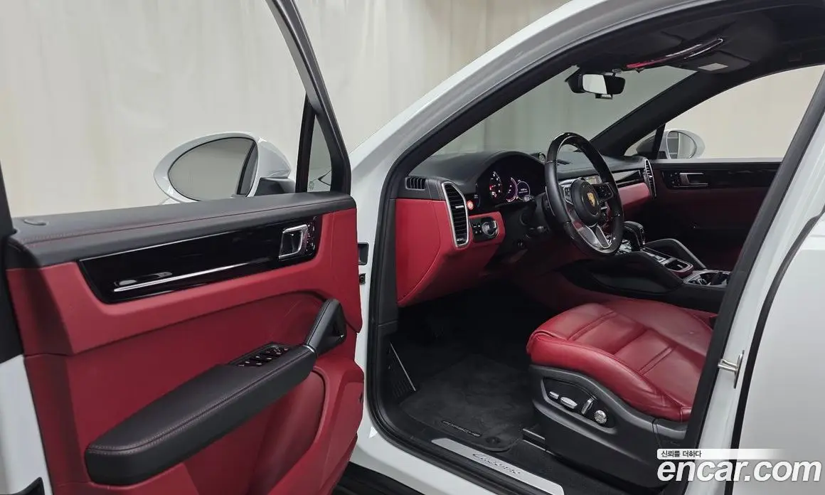 Porsche Cayenne 2021 3.0 автомат (гидро), фото 10
