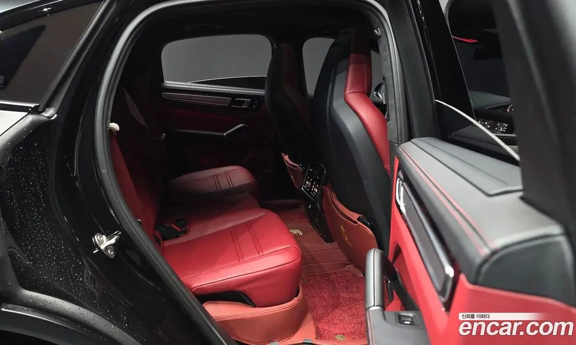 Porsche Cayenne 2023 3.0 автомат (гидро), фото 17 Porsche Cayenne 2023 3.0 автомат (гидро), фото 17
